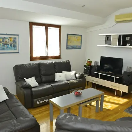 By The Sea - 10411 Apartman *